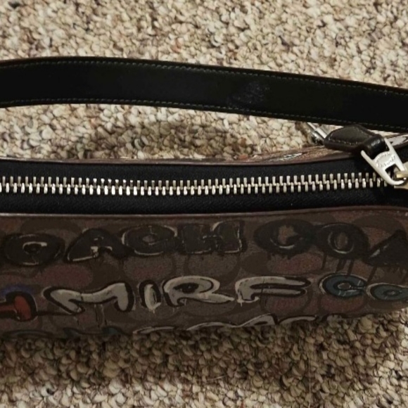 Coach purse - Picture 6 of 6